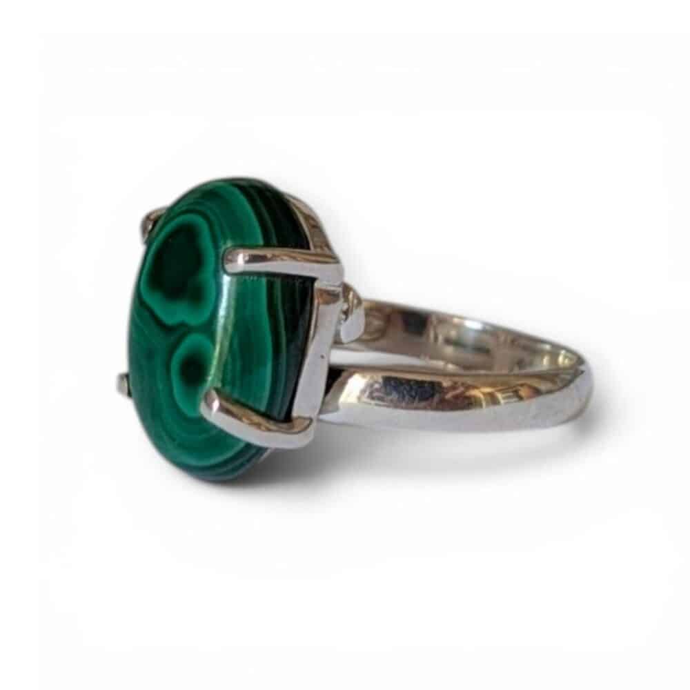 Bague argent 925 malachite qualité AA sertissage griffes vue profil