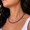 Acheter un collier en améthyste, c'est choisir un bijou en pierre naturelle élégant qui apporte une touche authentique à votre style. Le améthyste est traditionnellement apprécié en lithothérapie pour favoriser le calme, la relaxation, le sommeil et la sérénité, faisant de ce collier une belle idée cadeau ou un plaisir à s'offrir.
