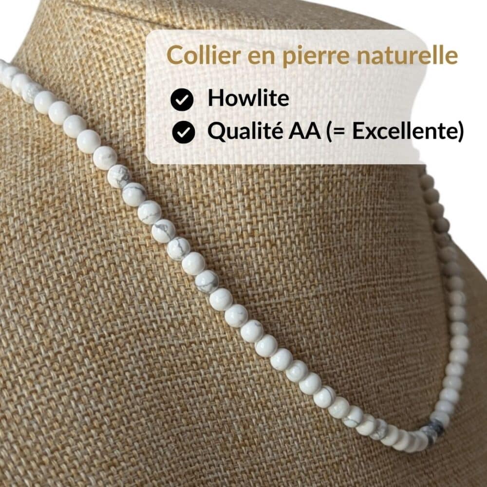 Collier en howlite qualité AA composé de véritables pierres naturelles sélectionnées pour leur éclat, leur durabilité et leur authenticité. Le choix idéal pour un achat de qualité et pour profiter des vertus traditionnellement attribuées au howlite, connues pour favoriser le calme, la patience, la détente et la gestion du stress.