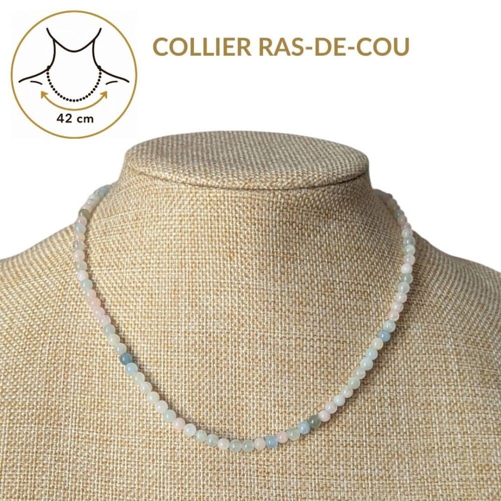 Collier ras-de-cou en béryl de 42 cm offrant un tombé élégant qui sublime naturellement le cou. Un bijou intemporel qui associe style, confort et les vertus traditionnellement attribuées au béryl, reconnues pour favoriser la clarté d'esprit, la confiance et l'équilibre émotionnel.