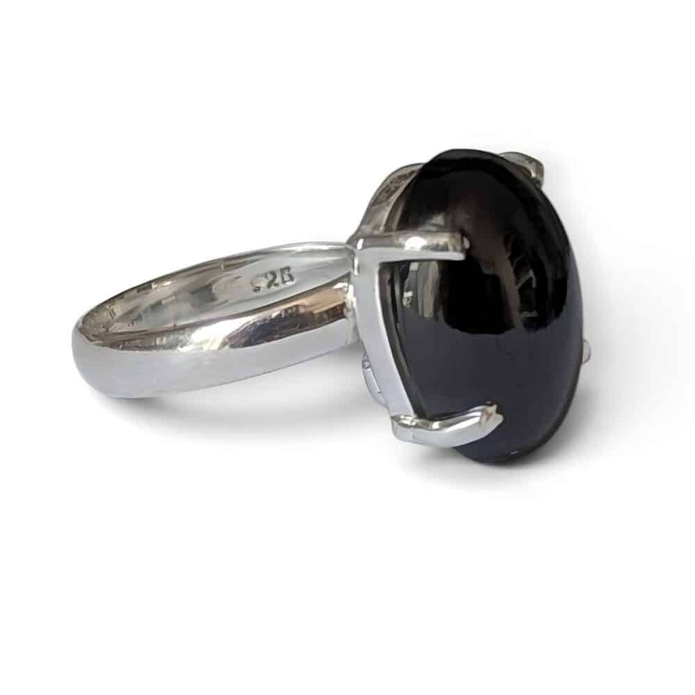 Bague argent 925 spinelle qualité AA sertissage griffes vue profil
